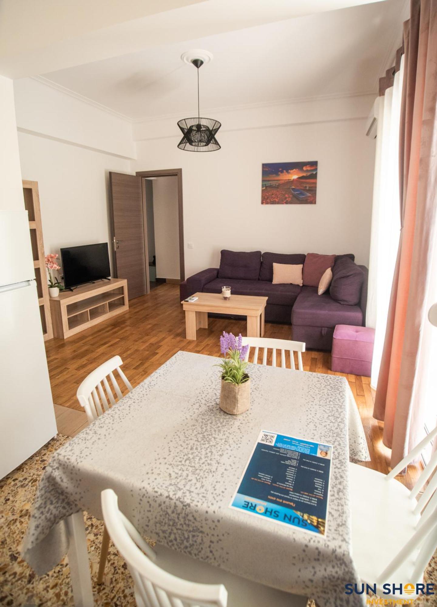 Explore Greece From Comfortable City Centre Apartment Chalkís Exteriör bild